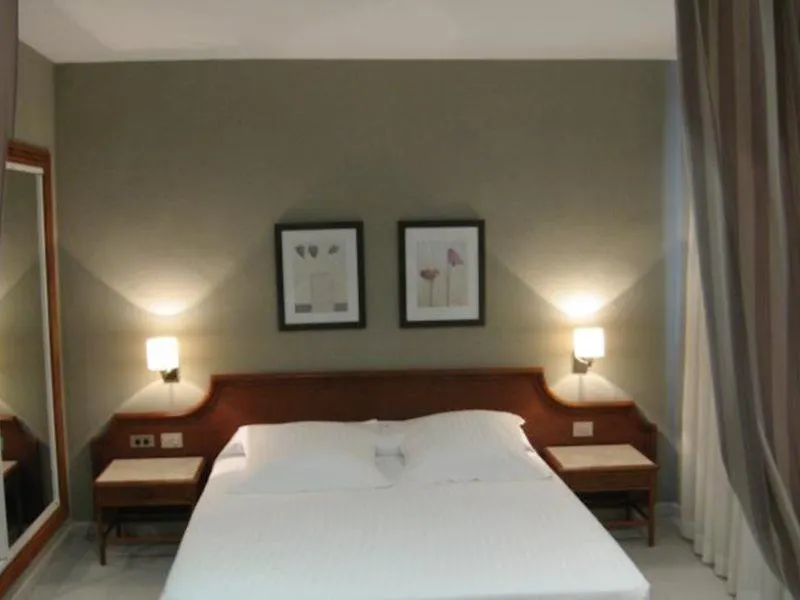 Hg Jardin De Menorca Aparthotel Son Bou